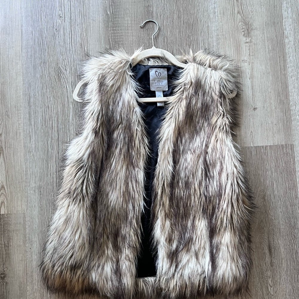 Faux fur vest